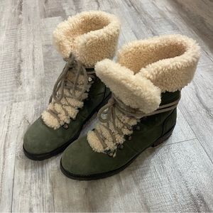 UGG Fraser Genuine Suede Leather Shearling Lined Lace Up Ankle Booties